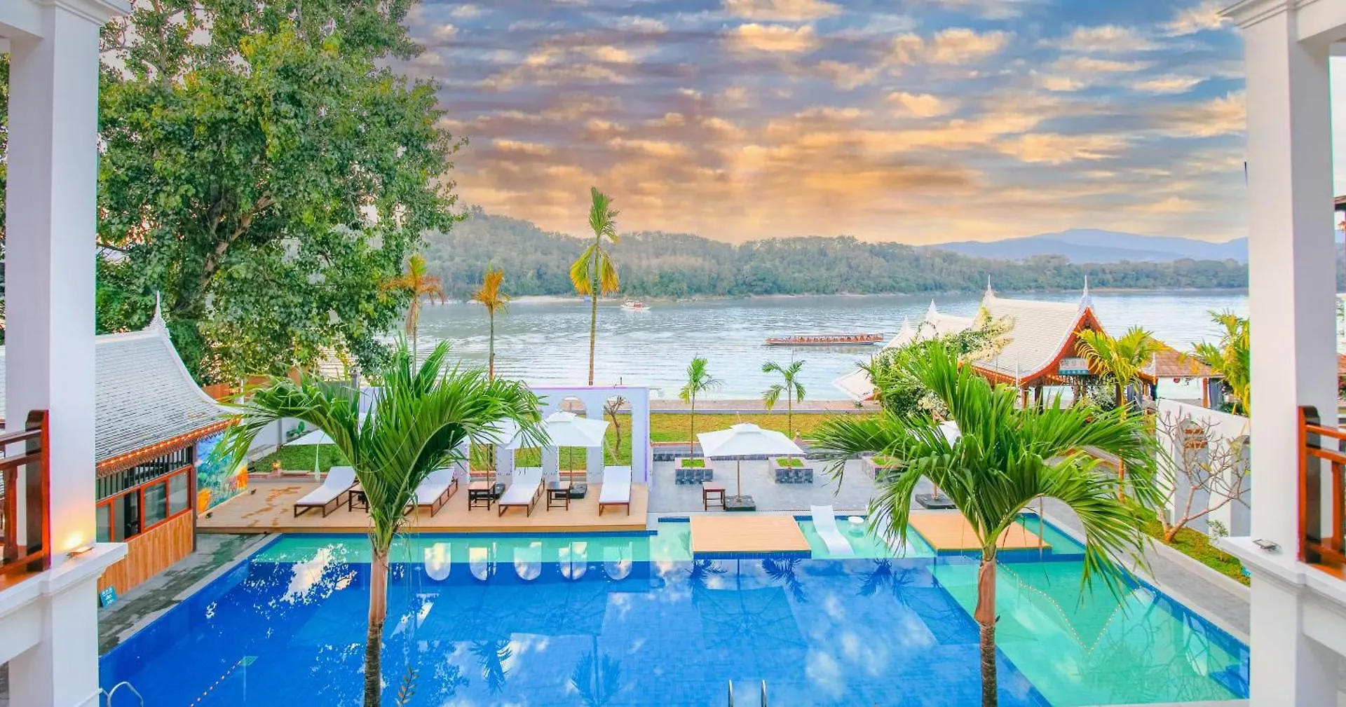 Relaxful Hotel泊岸酒店 Luang Prabang Hotel