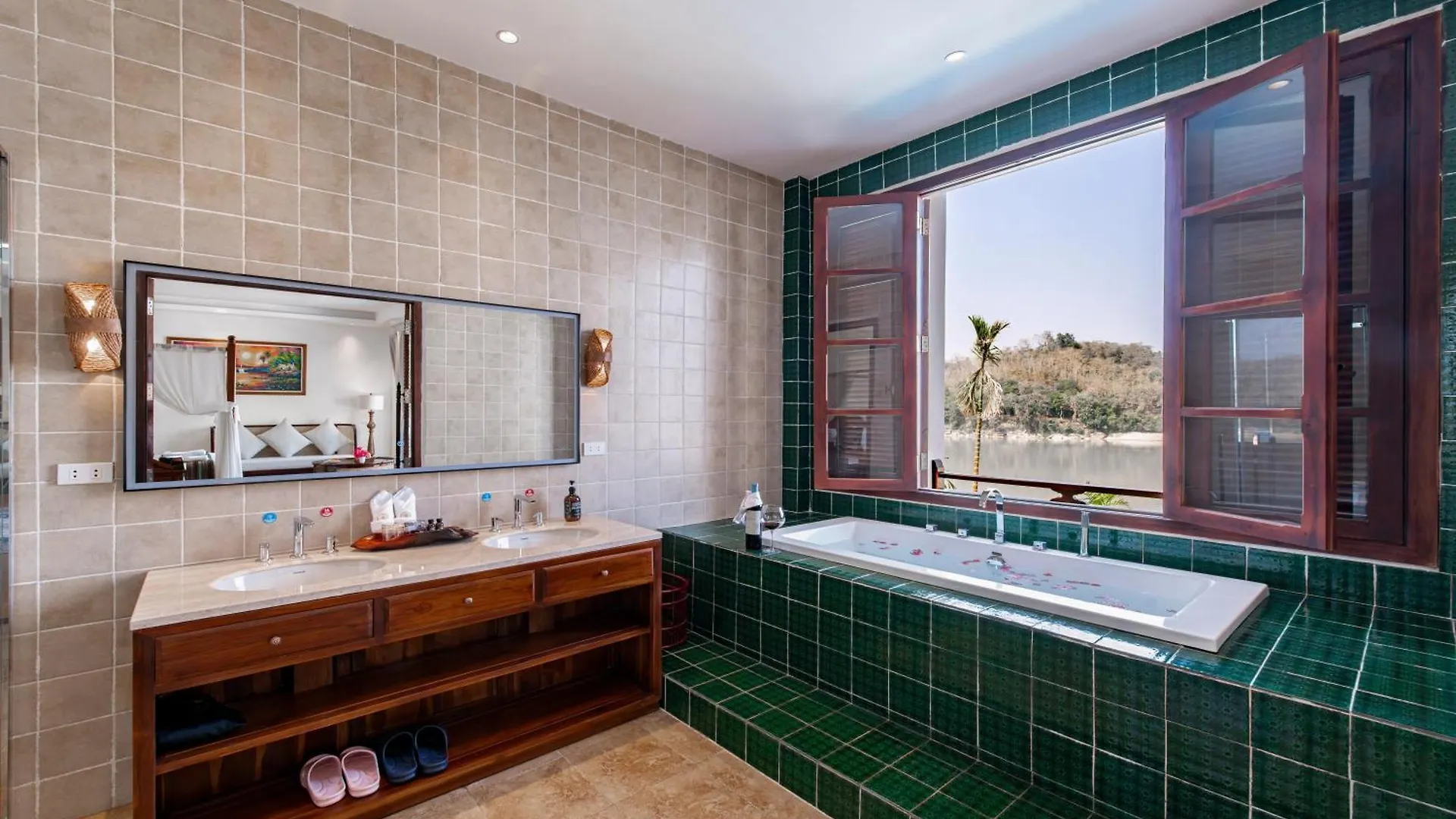 Relaxful Hotel泊岸酒店 Luang Prabang